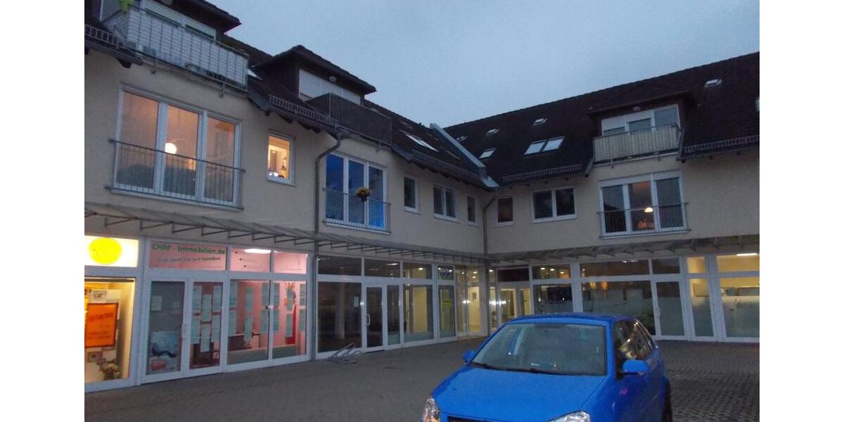 ++ 2 Räume, BLK, Bad mit Wanne ++ 1 zimmer