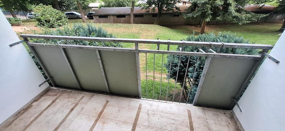 Erdgeschoßwohnung Chemnitz Helbersdorf - 3 Zimmer, 56 m&sup2;, 330&euro; | Angebot:26083639