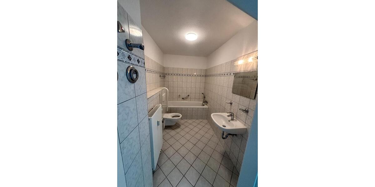 Etagenwohnung Chemnitz Ebersdorf - 2 Zimmer, 52 m&sup2;, 53.000&euro; | Angebot:23424975
