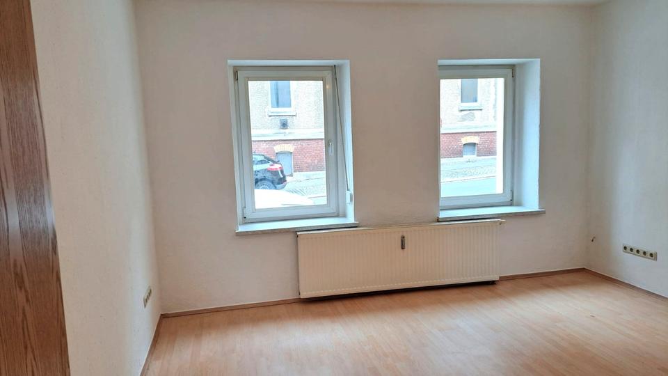 Etagenwohnung Waldheim - 1 Zimmer, 39 m&sup2;, 234&euro; | Angebot:26223320