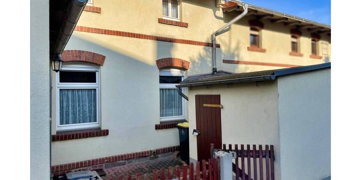 Reihenmittelhaus Lunzenau - 4 Zimmer, 105 m&sup2;, 59.900&euro; | Angebot:25776928