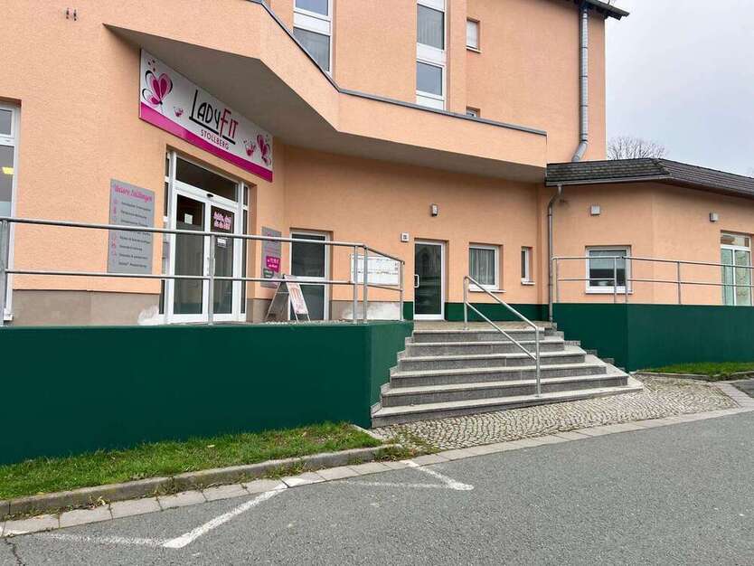 Einzelhandel in StollbergErzgeb. 536 € 67 m²