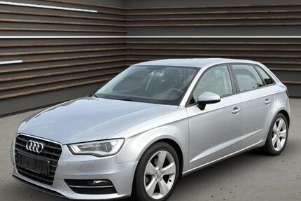 Audi A3 88.720 km 12.990 &euro; Limbach-Oberfrohna 09212
