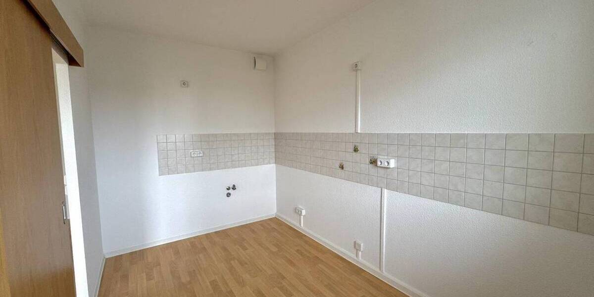 Etagenwohnung Chemnitz Morgenleite - 3 Zimmer, 71 m&sup2;, 377&euro; | Angebot:26844097