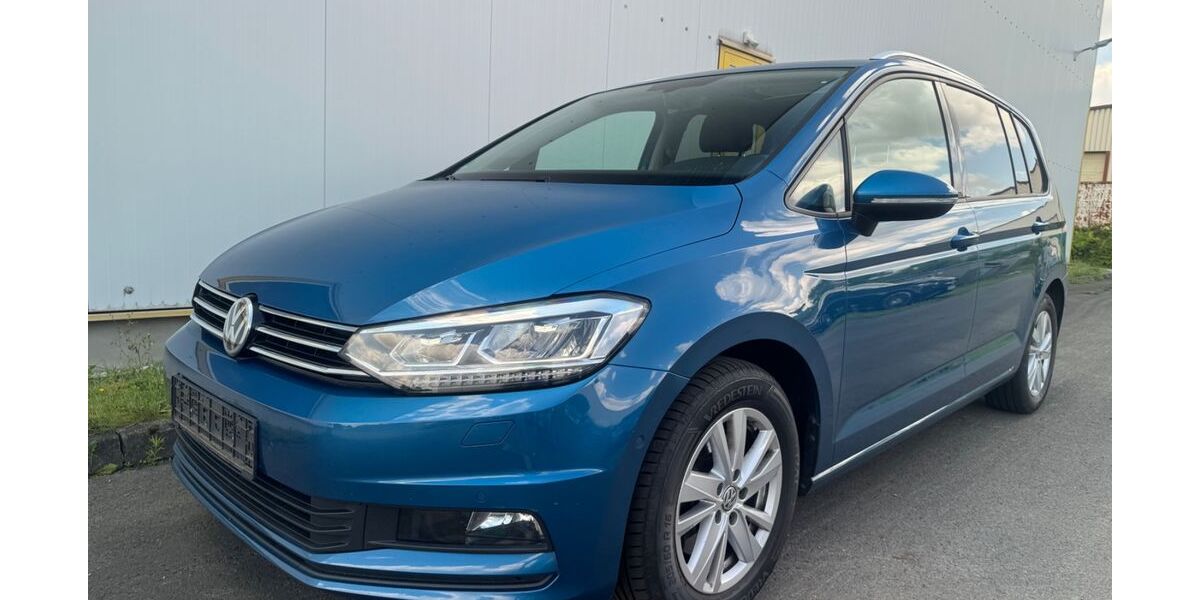 VW Touran 126.000 km 18.990 &euro; Chemnitz 09120