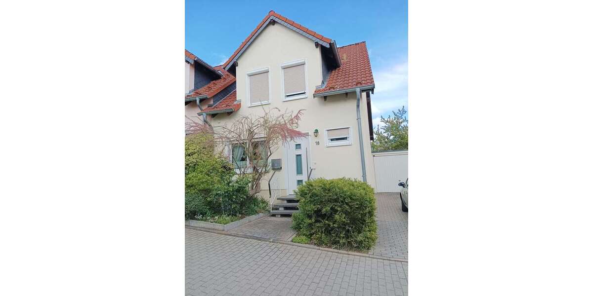 Haus zum Mieten in Geringswalde 740 € 92 m² 6 zimmer