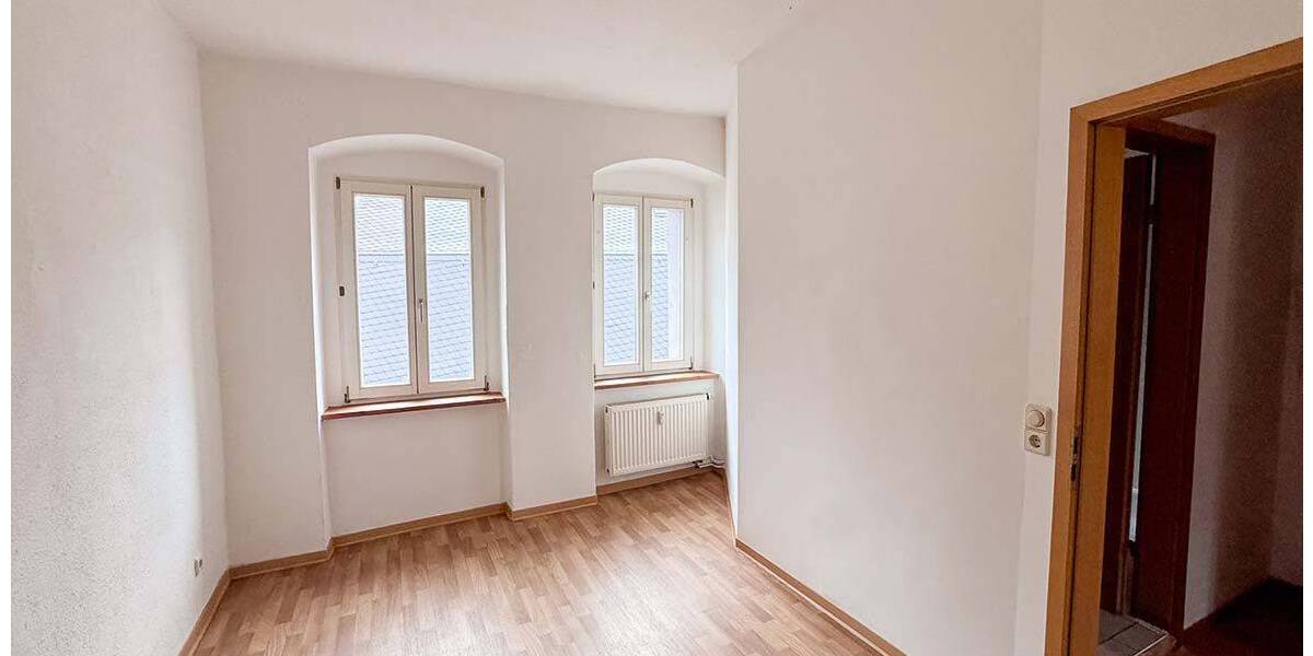 Mehrfamilienhaus, Wohnhaus Waldheim Meinsberg - 55.000&euro; | Angebot:26275872