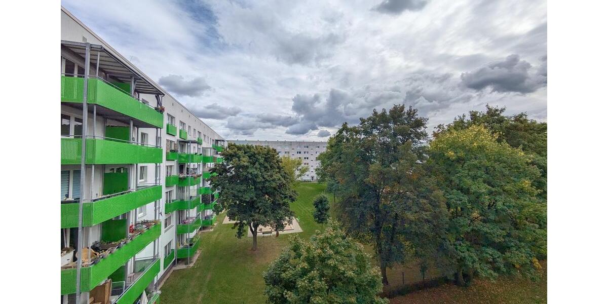 Etagenwohnung Chemnitz Kapellenberg - 4 Zimmer, 70 m&sup2;, 350&euro; | Angebot:26321586