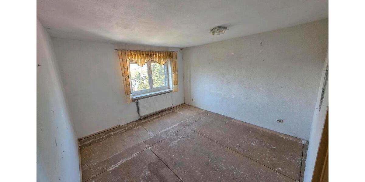 Einfamilienhaus Geringswalde - 7 Zimmer, 150 m&sup2;, 800&euro; | Angebot:26219850