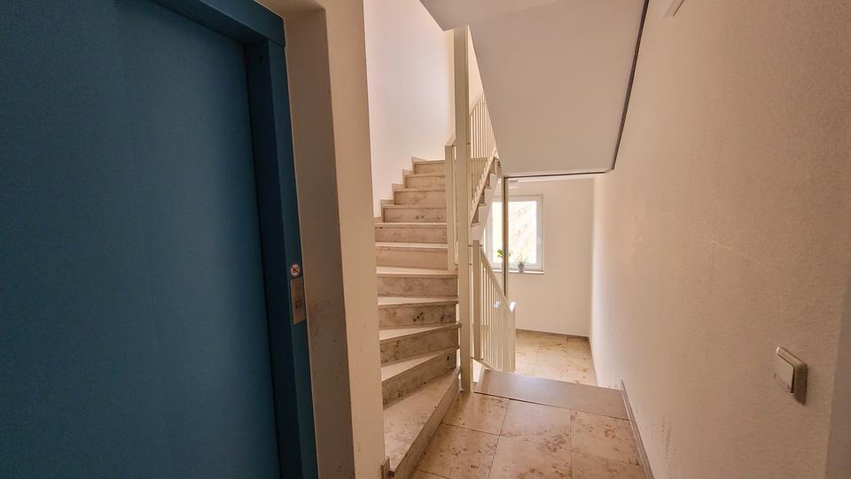 Etagenwohnung Chemnitz Altendorf - 4 Zimmer, 92 m&sup2;, 475&euro; | Angebot:23783976