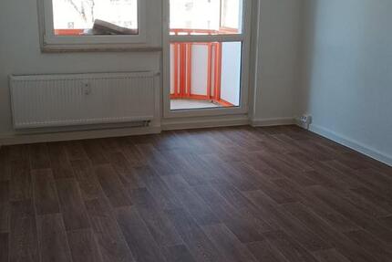 Wohnung Lunzenau - 3 Zimmer, 59 m&sup2;, 448&euro; | Angebot:25974142