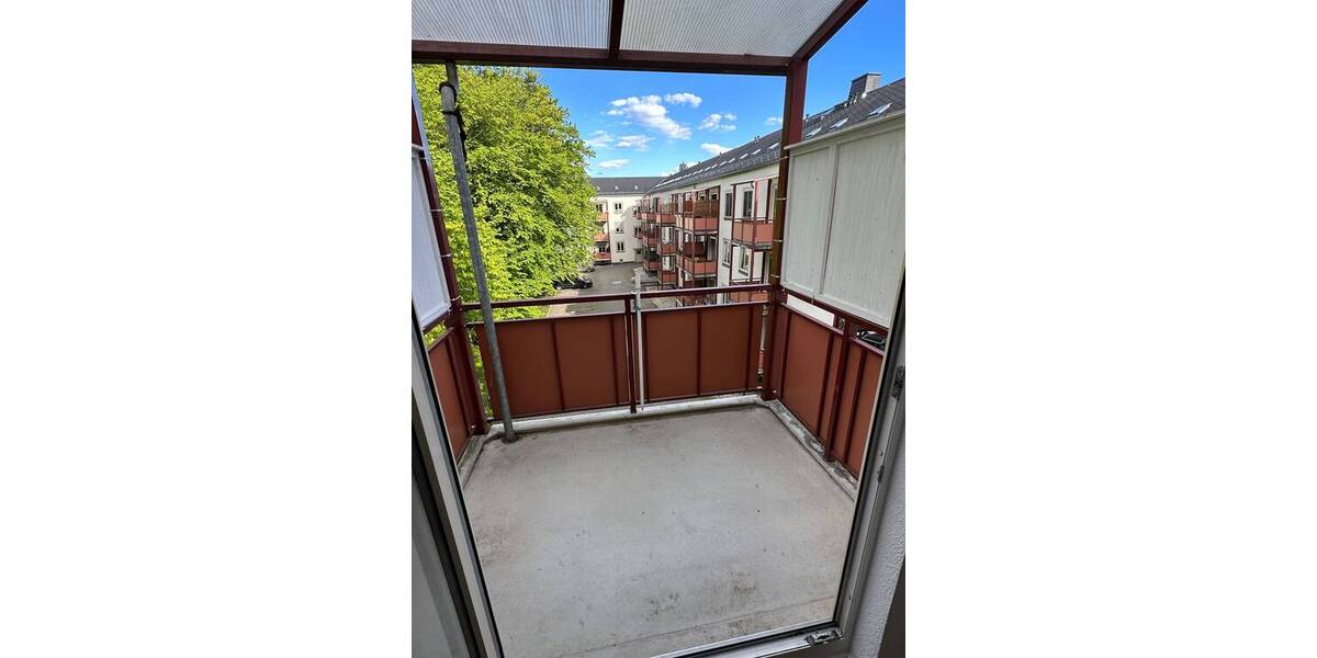 Etagenwohnung Chemnitz Sonnenberg - 3 Zimmer, 64 m&sup2;, 450&euro; | Angebot:26487720