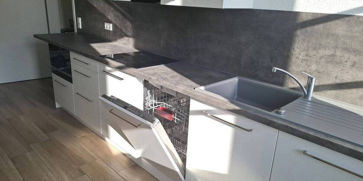 Etagenwohnung Chemnitz Kaßberg - 3 Zimmer, 85 m&sup2;, 680&euro; | Angebot:26892240