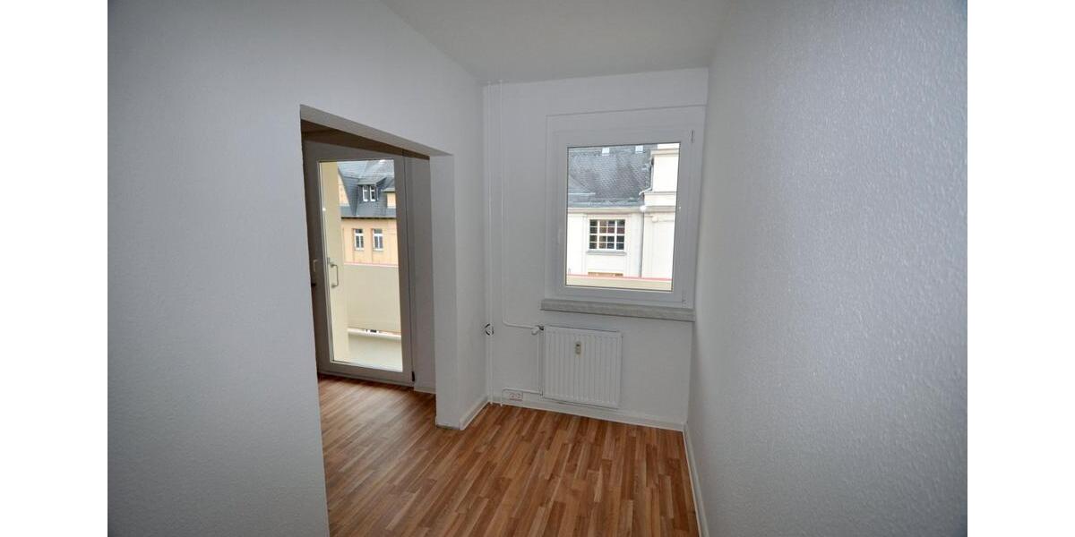 Etagenwohnung Hohenstein-Ernstthal Ernstthal - 1 Zimmer, 37 m&sup2;, 252&euro; | Angebot:26364566