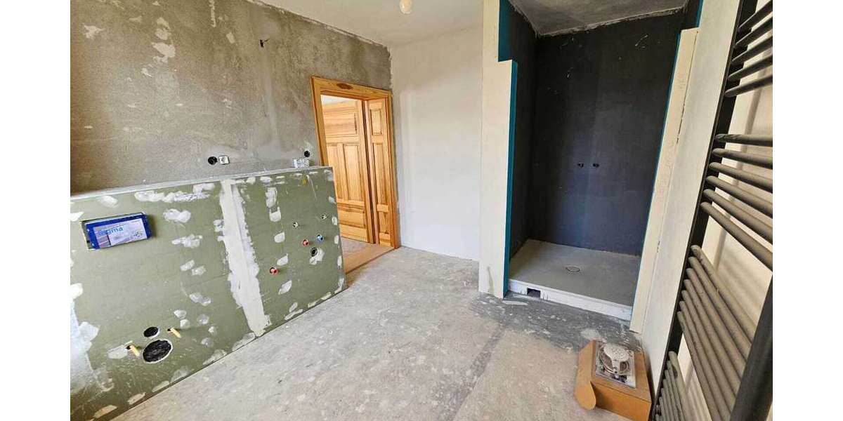 Vielseitige Immobilie im Industriestil – mit Stellplätzen, Eventfläche & Ausbaupotenzial zimmer