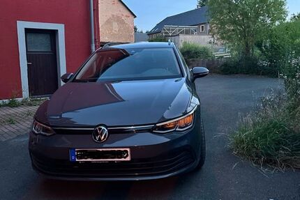 VW Golf 91.000 km 18.000 &euro; Großschirma/ Siebenlehn 09603
