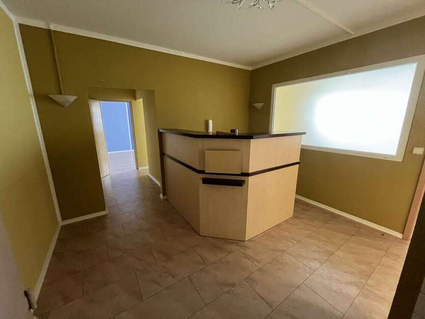 Büro in Hainichen 340 € 69.2 m²