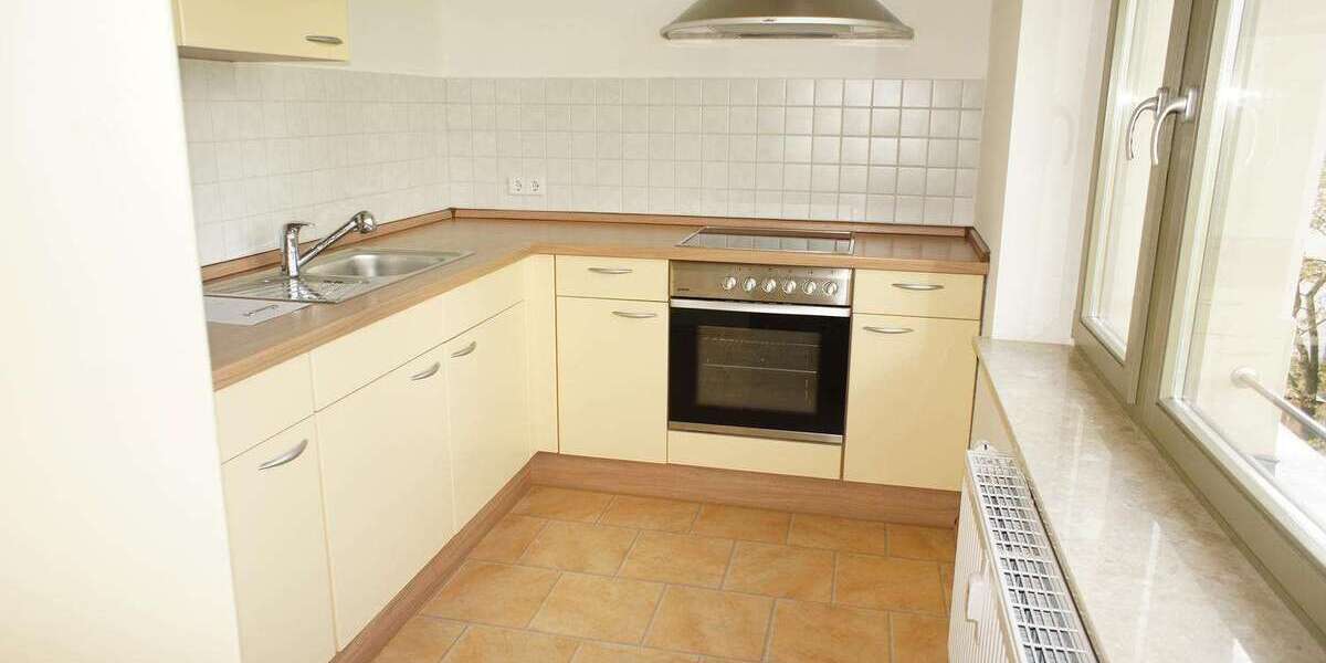 Wohnung zum Mieten in Chemnitz 290 € 52.9 m² 2 zimmer