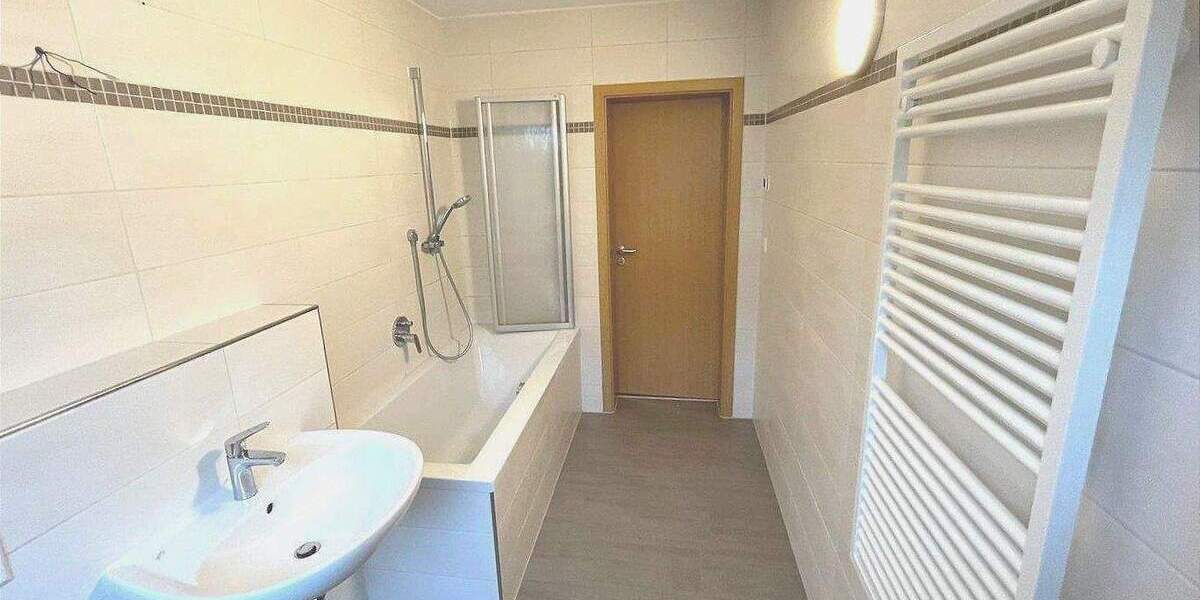 Etagenwohnung Augustusburg Erdmannsdorf - 4 Zimmer, 85 m&sup2;, 680&euro; | Angebot:24448123