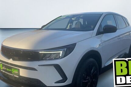 Opel Grandland (X) 13.507 km 21.801 &euro; Röhrsdorf 09247