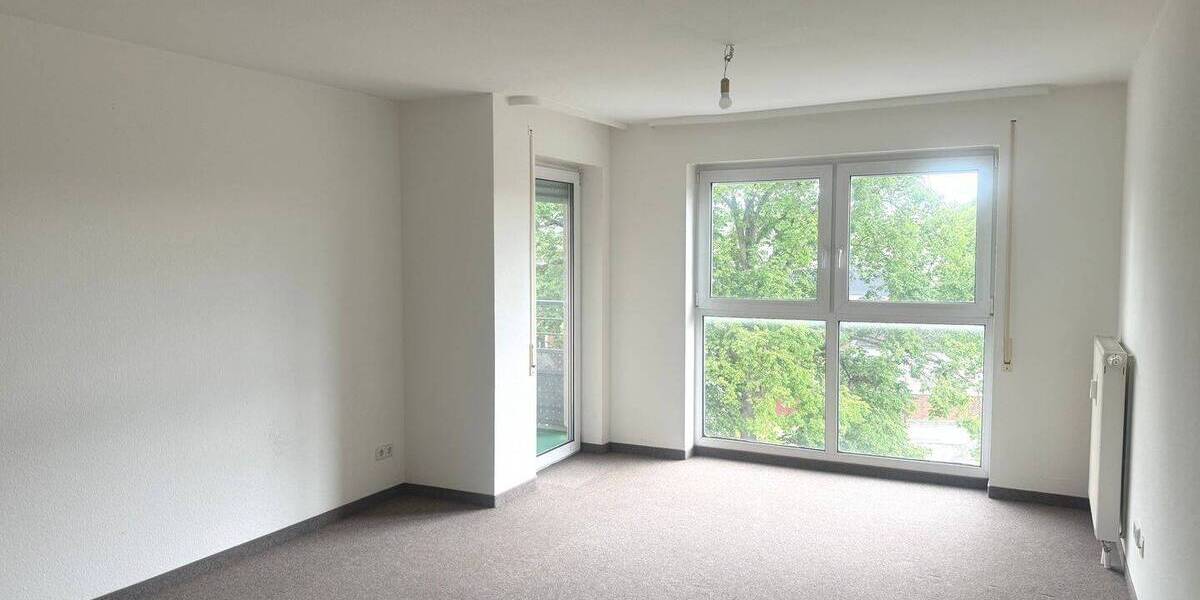 Etagenwohnung Chemnitz Gablenz - 2 Zimmer, 65 m&sup2;, 511&euro; | Angebot:26825808