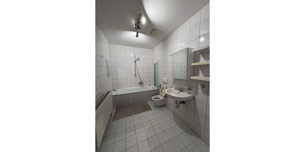 Etagenwohnung Flöha Plaue - 2 Zimmer, 87 m&sup2;, 430&euro; | Angebot:24863795