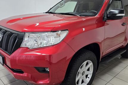 Toyota Land Cruiser 9.000 km 64.990 &euro; Chemnitz 09114
