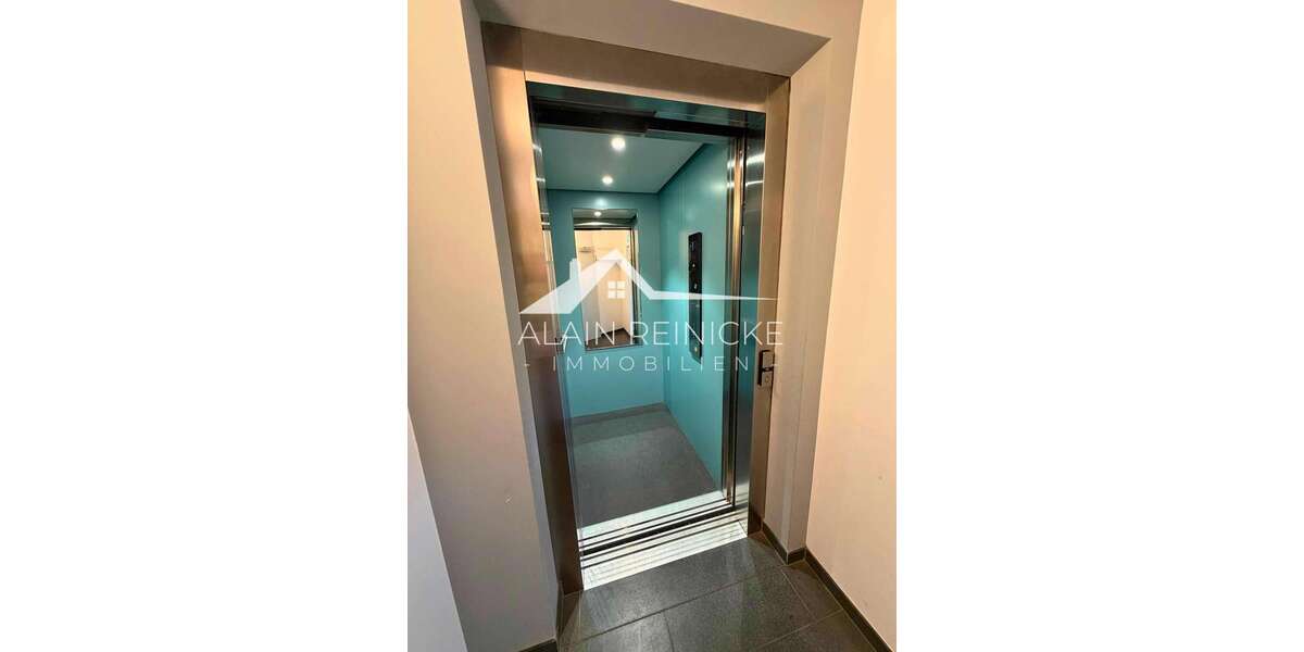 ruhig Wohnen mit Terrasse & Balkonen & TG-Stellplatz - Maisonettenwohnung Chemnitz | Angebot:25932234