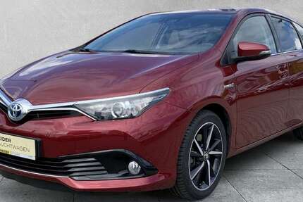 Toyota Auris 90.340 km 15.490 &euro; Frankenberg 09669