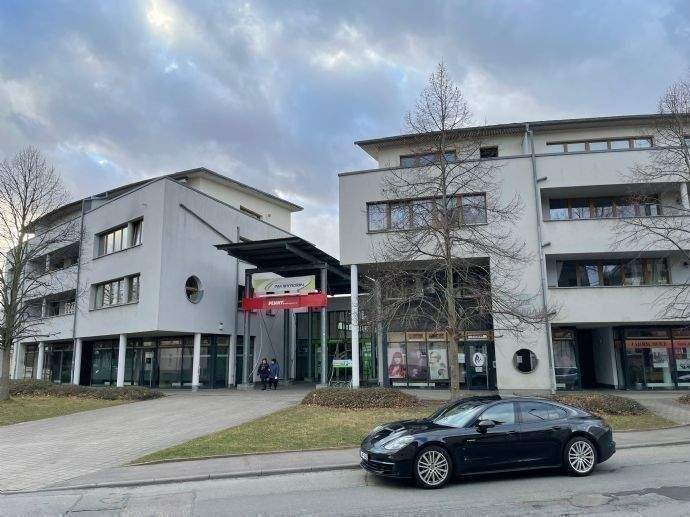 **GROßZÜGIGE BÜROFLÄCHE IN DER PASSAGE AM STADION IN LICHTENSTEIN**** 4 zimmer