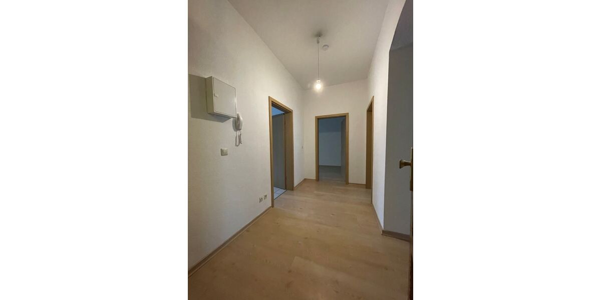 JETZT in EIGENTUM investieren! Wohnung mit Balkon und Tageslicht-Bad in der 1. Etage! 3 zimmer