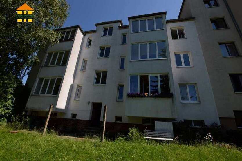 Wohnung zum Mieten in Chemnitz 248 € 51.03 m²