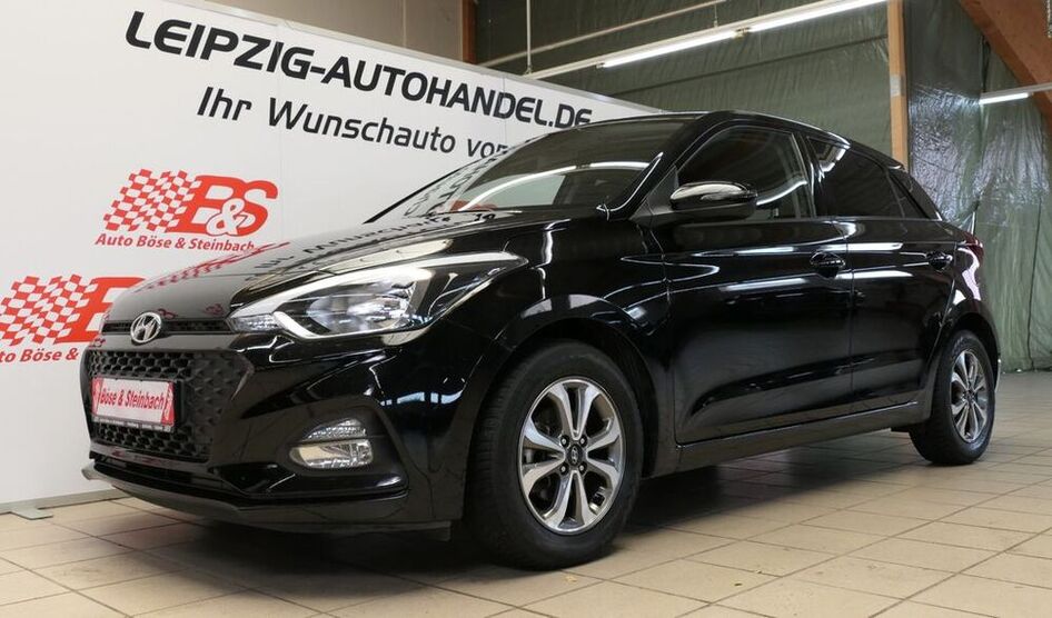 i20