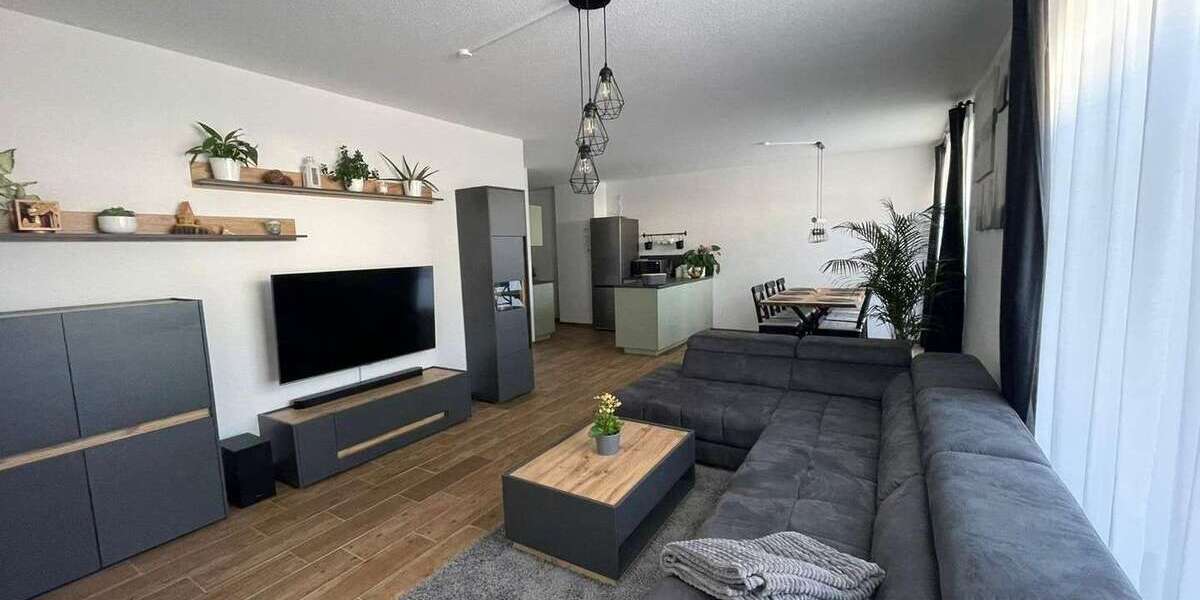 Etagenwohnung Chemnitz Reichenbrand - 3 Zimmer, 92 m&sup2;, 639&euro; | Angebot:26929070