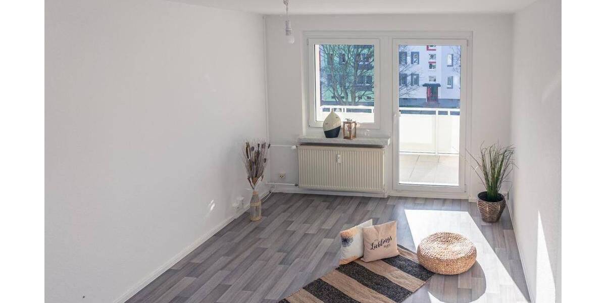 Etagenwohnung Chemnitz Lutherviertel - 2 Zimmer, 41 m&sup2;, 275&euro; | Angebot:26816543
