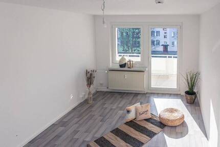 Wohnung Chemnitz Lutherviertel - 2 Zimmer, 41 m&sup2;, 275&euro; | Angebot:26816543