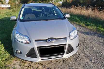 Ford Focus 106.000 km 7.000 &euro; Gornau 09405