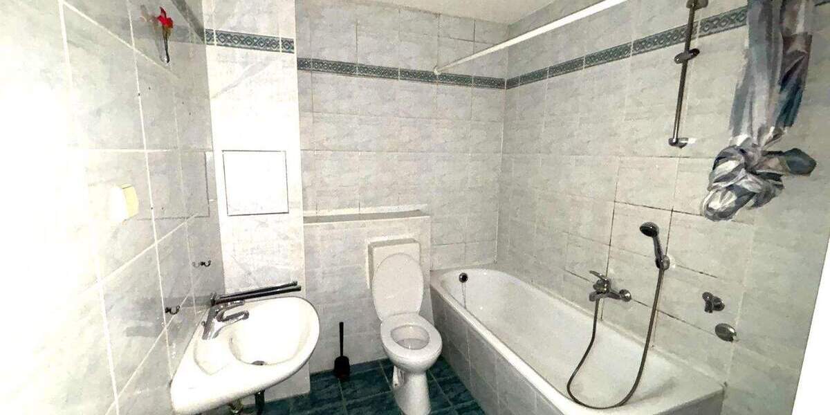 Etagenwohnung Chemnitz Kaßberg - 3 Zimmer, 66 m&sup2;, 85.000&euro; | Angebot:25820394