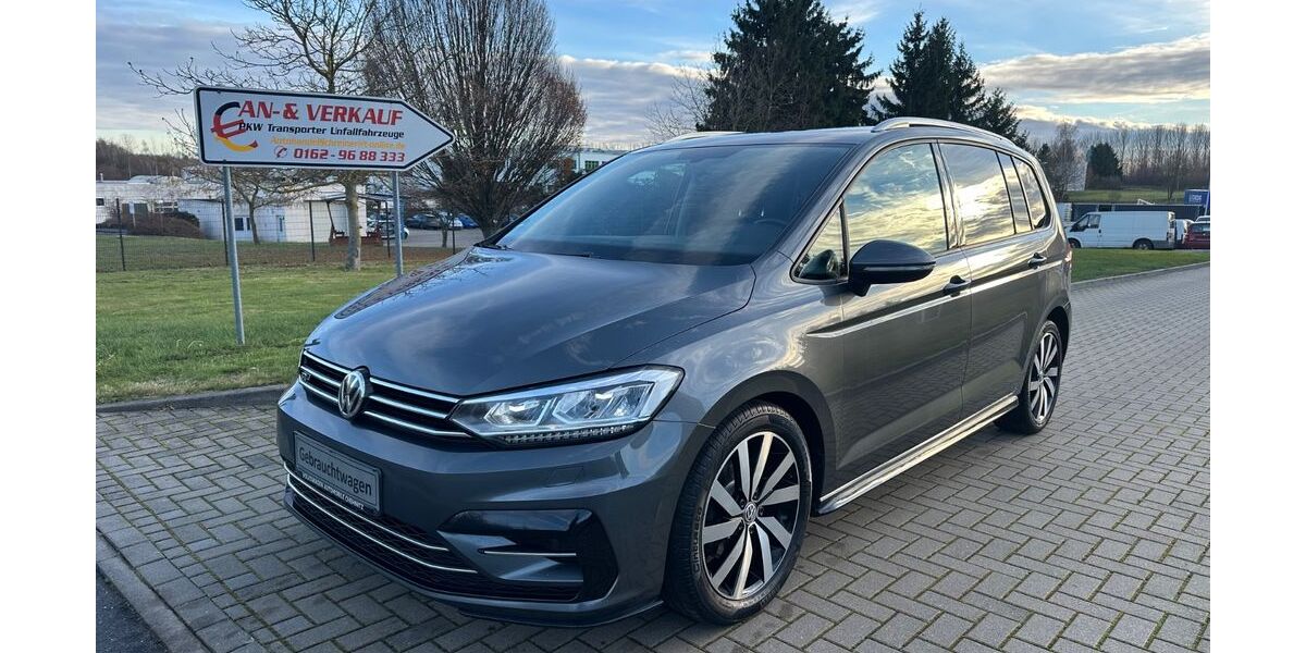 VW Touran 156.580 km 15.800 € Waldheim 04736