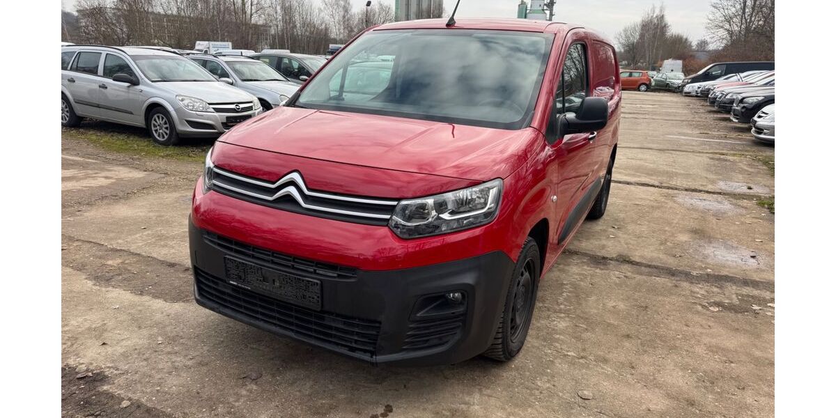 Citroen Berlingo 51.034 km 12.999 € Chemnitz 09114