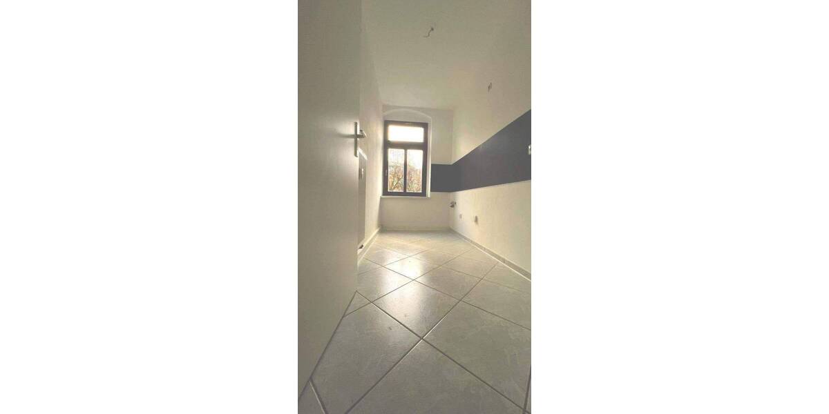 Etagenwohnung Chemnitz Hilbersdorf - 2 Zimmer, 60 m&sup2;, 300&euro; | Angebot:26930099