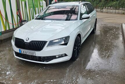 Skoda Superb 320.000 km 11.500 &euro; Zwönitz 08297