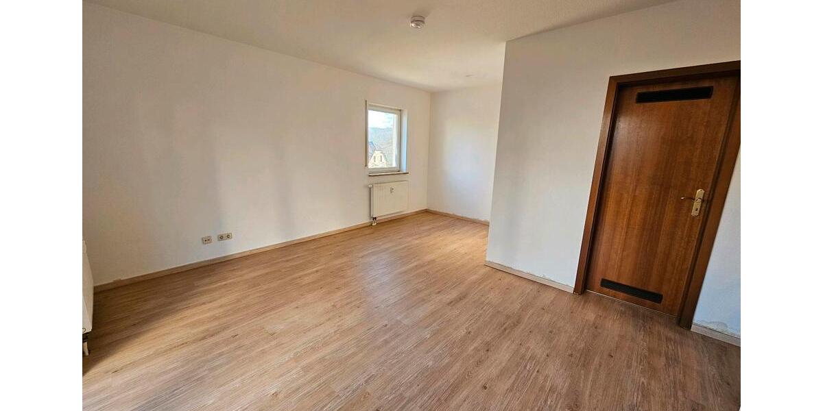 Erdgeschoßwohnung Hartenstein - 1 Zimmer, 32 m&sup2;, 46.000&euro; | Angebot:24693576