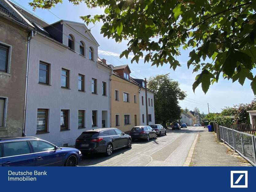 Haus zum Kaufen in Hohenstein-Ernstthal 270.000 € 331 m²