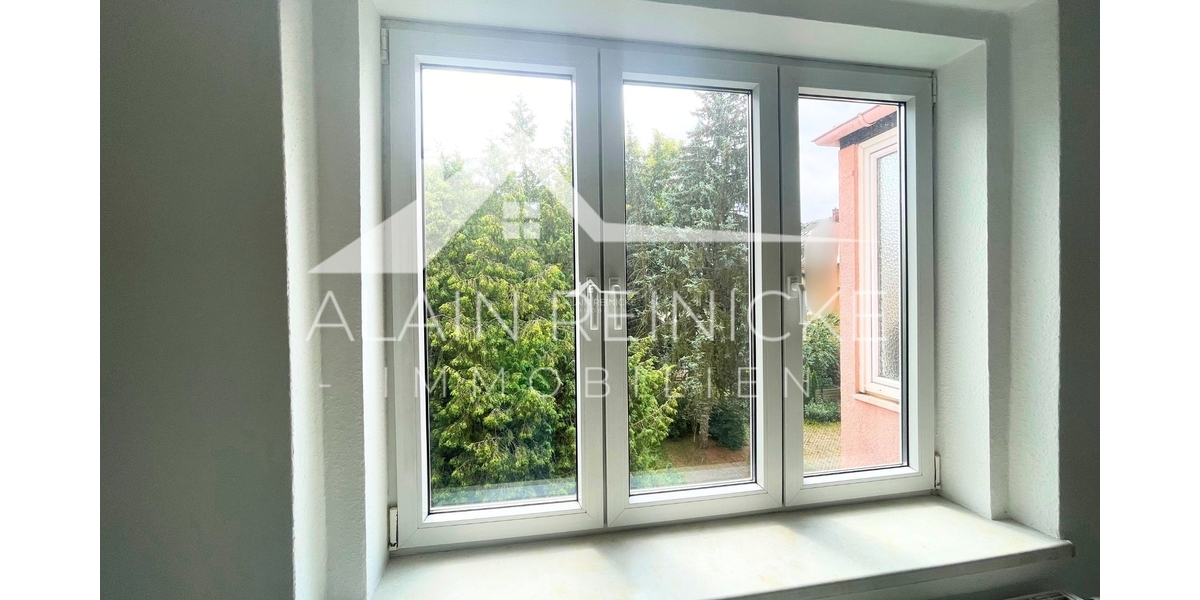 3 RW mit Loggia & Stellplatz & 60m2 Dachboden 3 zimmer