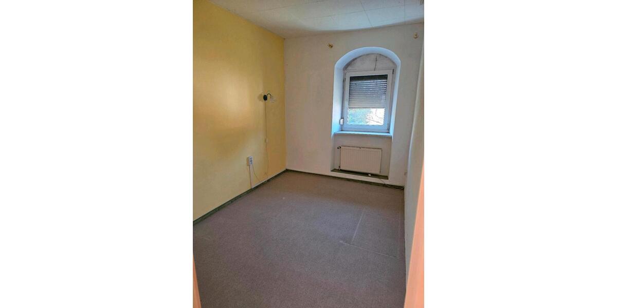 Einfamilienhaus Geringswalde - 7 Zimmer, 150 m&sup2;, 800&euro; | Angebot:26219850