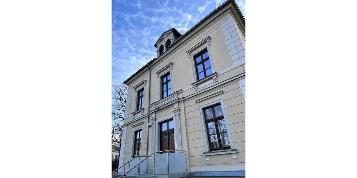 Etagenwohnung Frankenberg (Sachsen) - 5 Zimmer, 196 m&sup2;, 1.400&euro; | Angebot:26646285