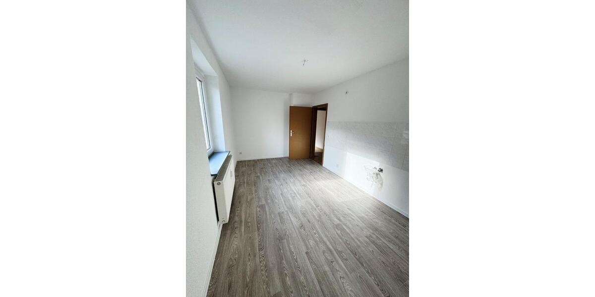 Etagenwohnung Chemnitz Grüna - 2 Zimmer, 59 m&sup2;, 325&euro; | Angebot:25540949