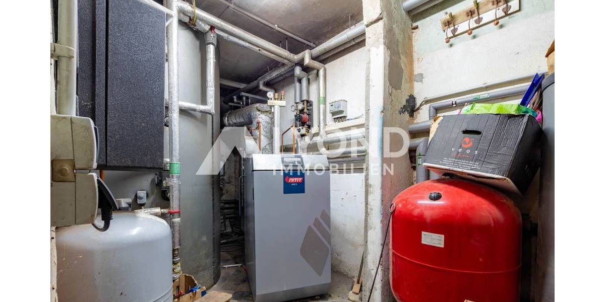 Einfamilienhaus Hainichen - 1 Zimmer, 315 m&sup2;, 330.000&euro; | Angebot:26695681