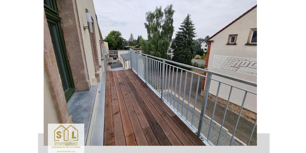 Dachgeschoßwohnung Chemnitz Ebersdorf - 4 Zimmer, 95 m&sup2;, 730&euro; | Angebot:26263470